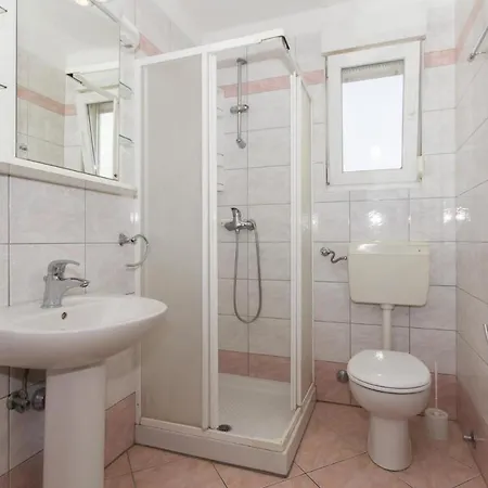 2 Bedroom Amazing Apartment In Pula * Pula