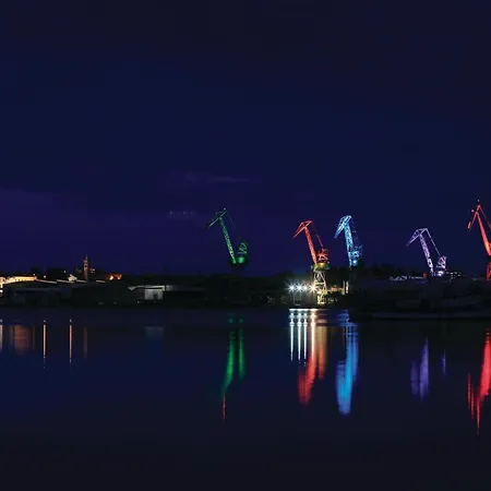 2 Bedroom Cozy In Lejlighed *