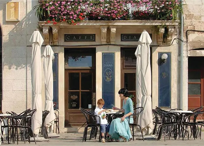 2 Bedroom Cozy In Pula