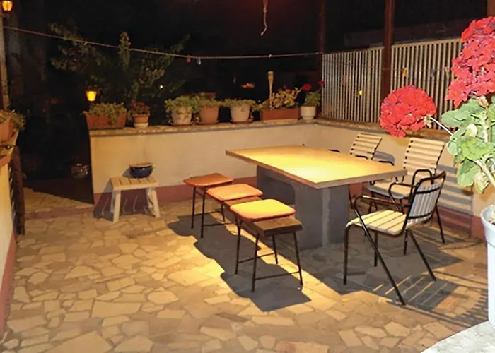 2 Bedroom Cozy In Pula