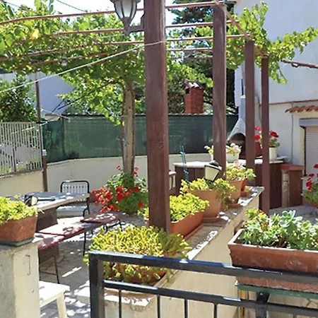 2 Bedroom Cozy In Apartamento